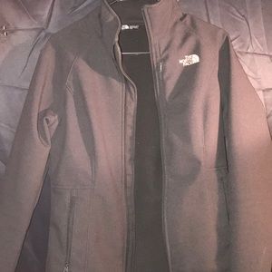 Black Women windbreaker Nothface